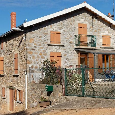 gite de Sauviat 25 chemin du grand Pacher le bourg de Sauviat 63120 Extérieur photo