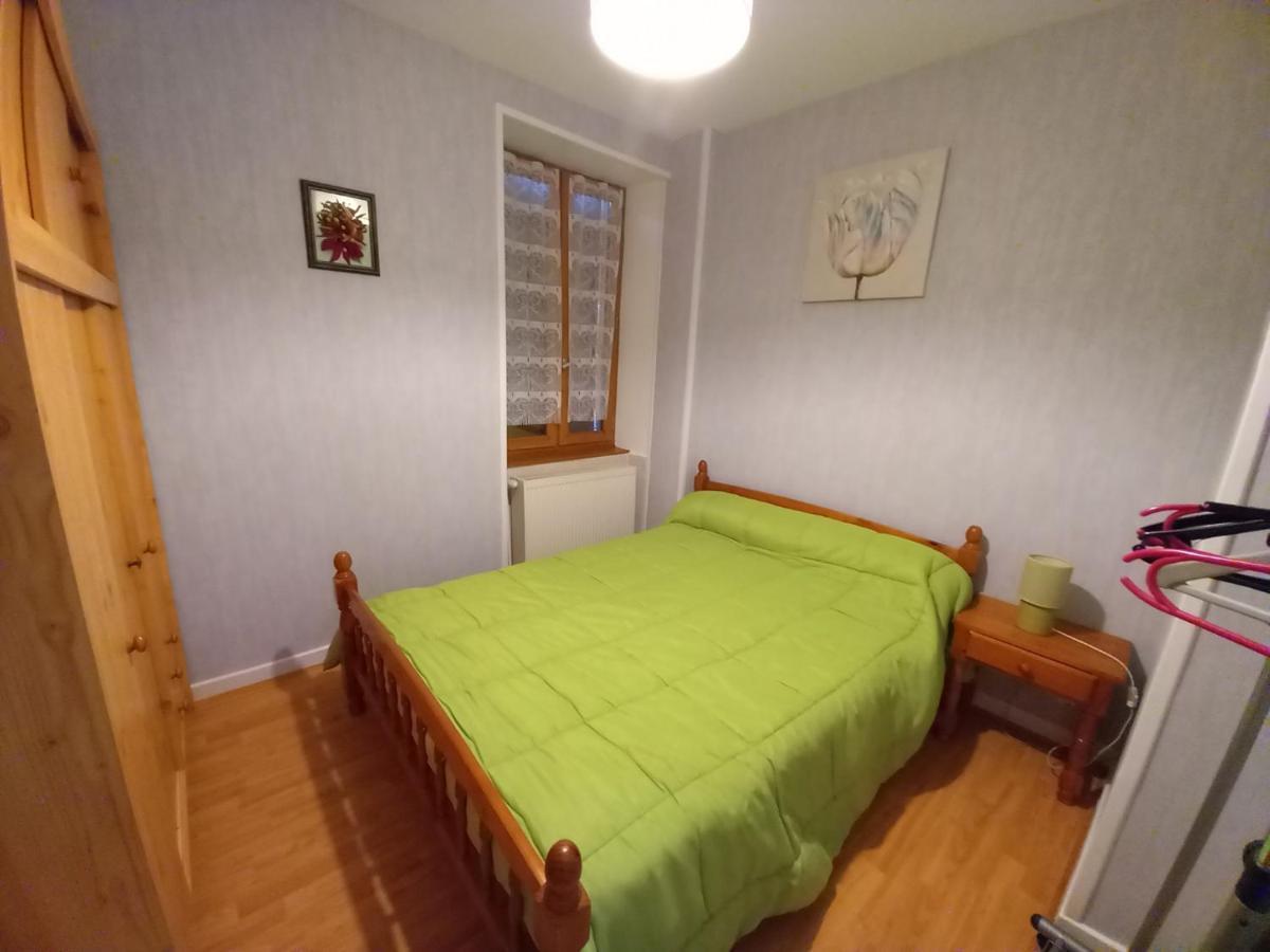 gite de Sauviat 25 chemin du grand Pacher le bourg de Sauviat 63120 Extérieur photo