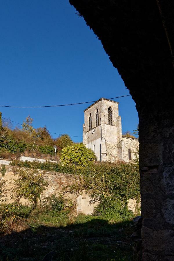gite de Sauviat 25 chemin du grand Pacher le bourg de Sauviat 63120 Extérieur photo