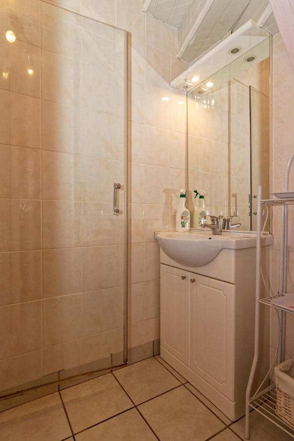 gite de Sauviat 25 chemin du grand Pacher le bourg de Sauviat 63120 Extérieur photo